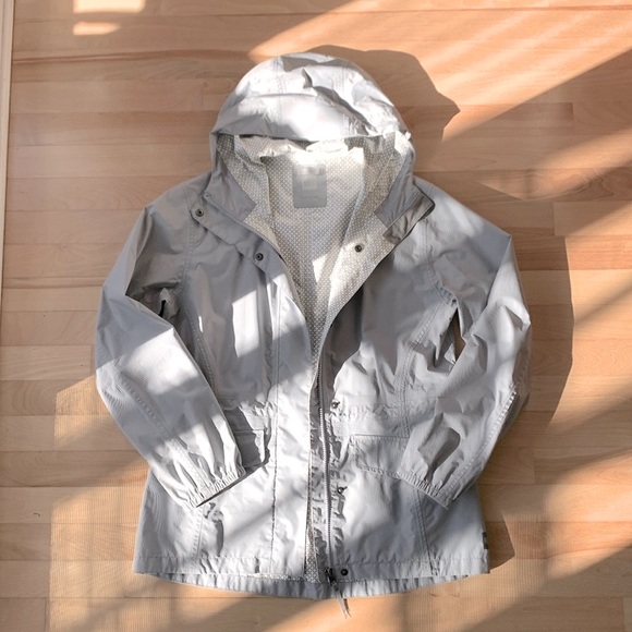 MEC rain jacket - Picture 4 of 7